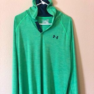 Under Armour shirt/hoodie